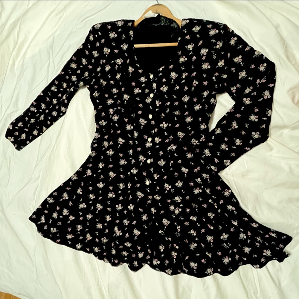 Vintage 1980’s Brand Floral Romper
